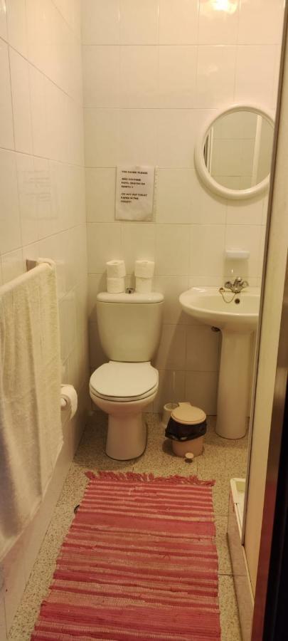 Quarto1 Com Wc Privado E Cozinha Partilhada Ponta Delgada Eksteriør billede